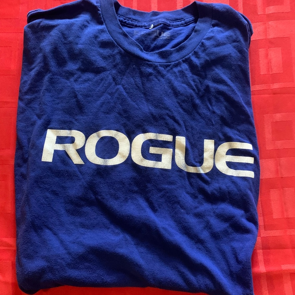 Rogue Men’s Workout Tee Shirt …. Lifting gym athletic